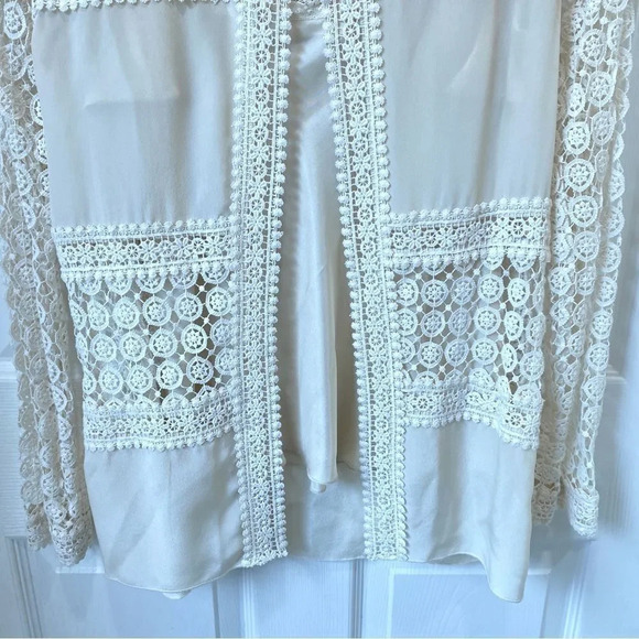 JOHNNY WAS 4 Love and Liberty Size Small Cream Lace Top - Picture 9 of 9
